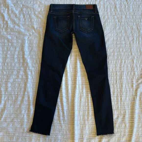 Guess Ultra Skinny Womens Crop Raw fringe hem Jeans sz 25 - Picture 5 of 8